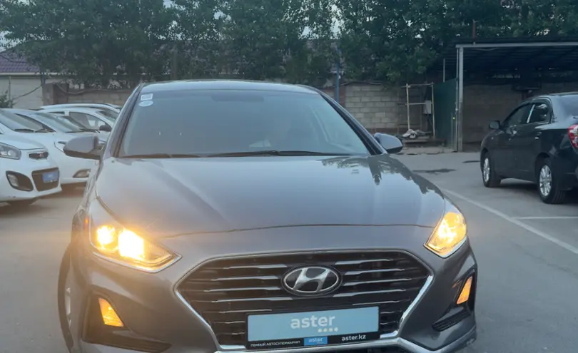Hyundai Sonata 2018 года за 8 500 000 тг. в Шымкент