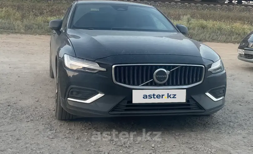 Volvo S60 2023 года за 16 000 000 тг. в Актюбинская область
