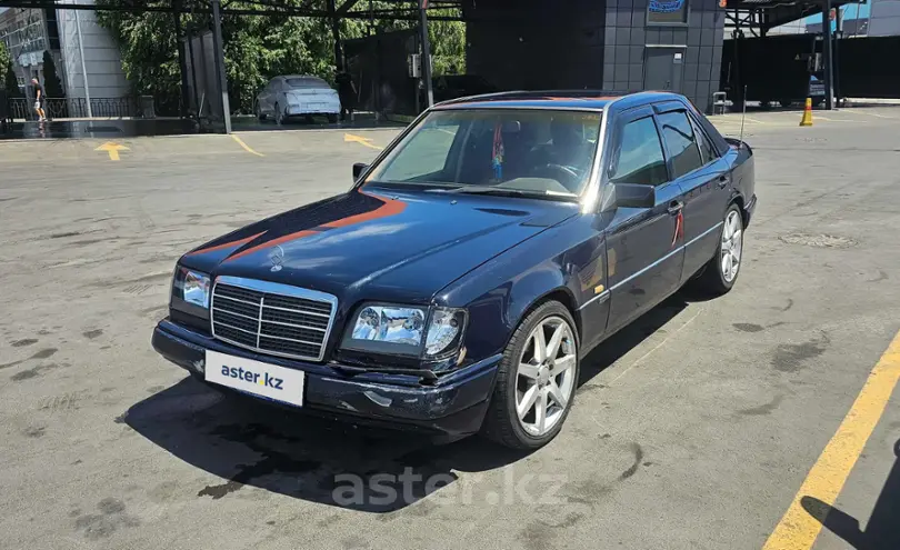 Mercedes-Benz E-Класс 1993 года за 2 200 000 тг. в Алматы