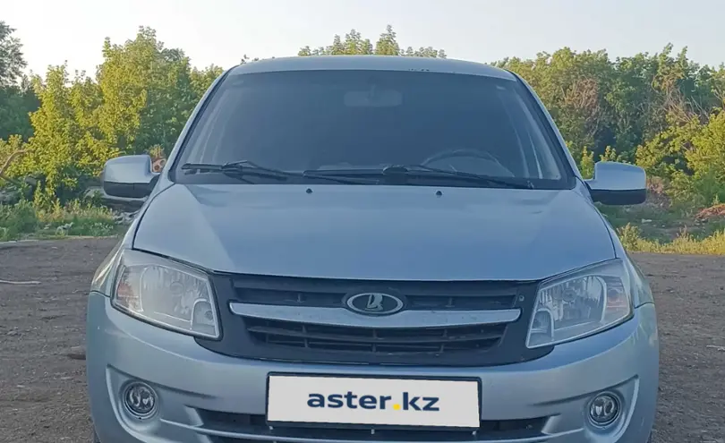 LADA (ВАЗ) Granta 2012 года за 2 000 000 тг. в Астана