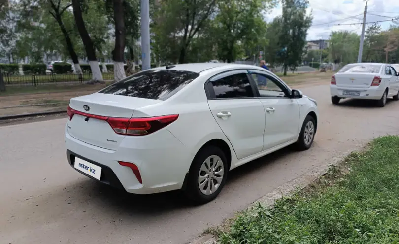 Kia Rio 2018 года за 6 000 000 тг. в Павлодарская область фото 4