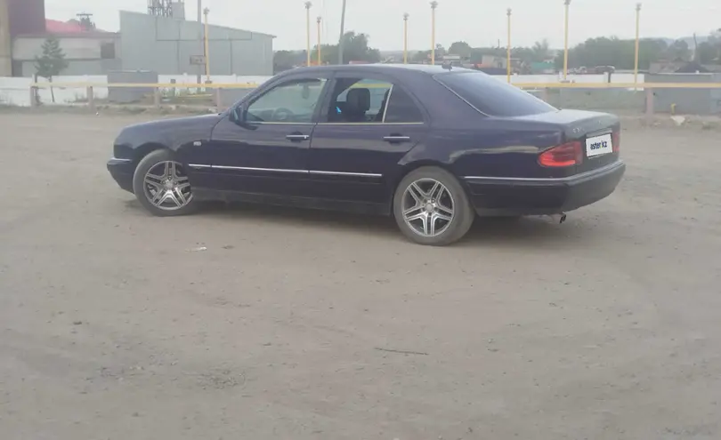 Mercedes-Benz E-Класс 1998 года за 3 500 000 тг. в Карагандинская область фото 3