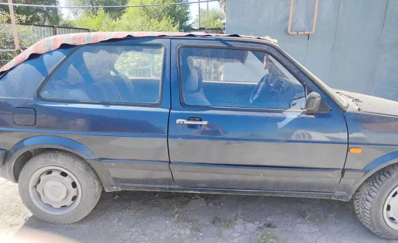 Volkswagen Golf 1988 года за 500 000 тг. в Караганда