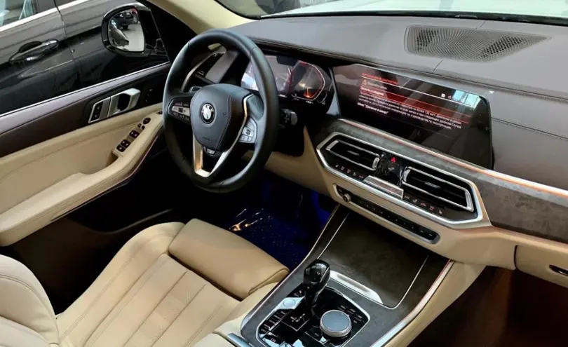 BMW X5 2020 года за 36 500 000 тг. в Алматы фото 3