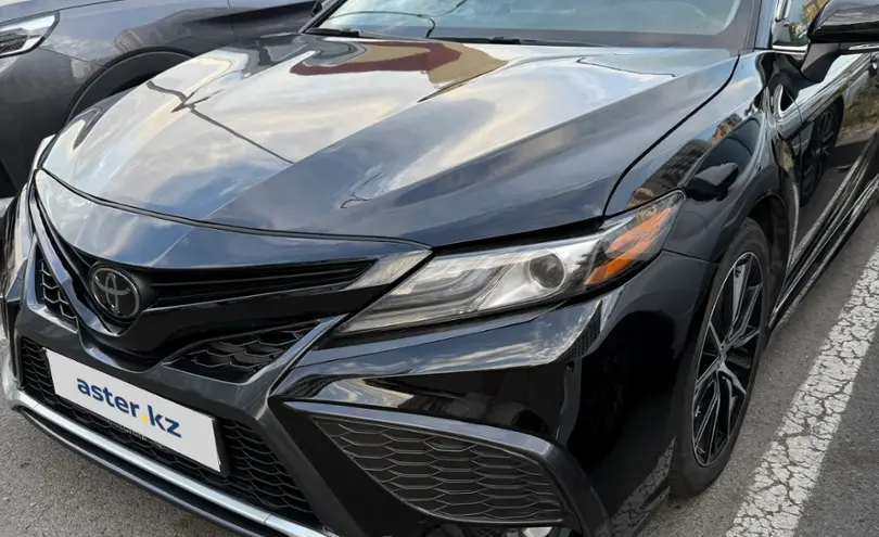 Toyota Camry 2023 года за 13 500 000 тг. в Алматы