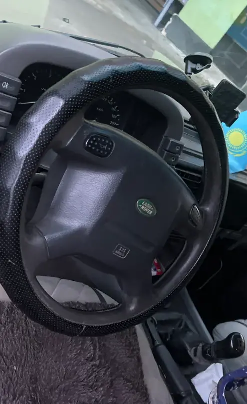 Land Rover Discovery 2002 года за 3 800 000 тг. в Астана