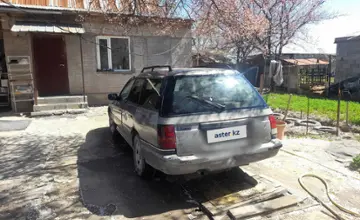 Subaru Legacy 1990