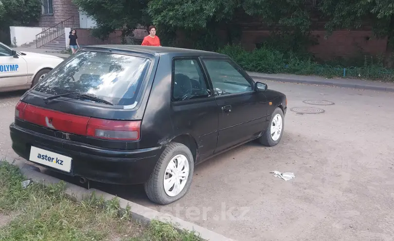 Mazda 323 1992 года за 500 000 тг. в Астана