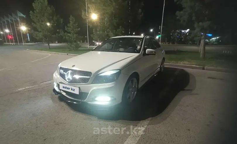 Mercedes-Benz C-Класс 2010 года за 6 300 000 тг. в Жамбылская область