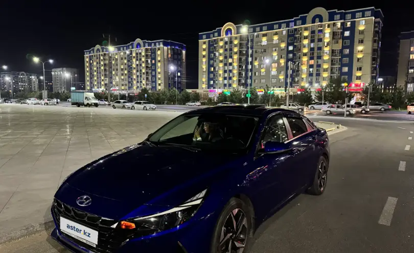 Hyundai Elantra 2021 года за 10 000 000 тг. в Астана