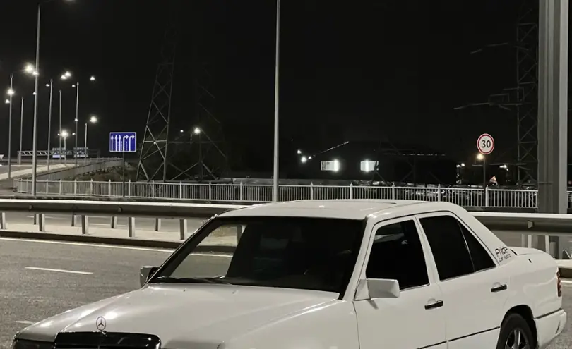Mercedes-Benz W124 1989 года за 1 350 000 тг. в Алматы