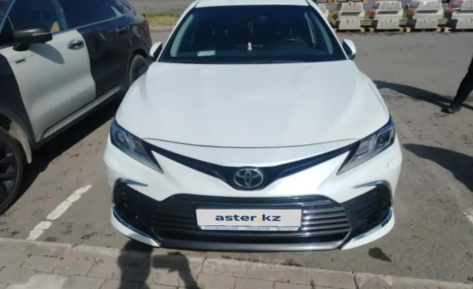 Toyota Camry 2023 года за 16 000 000 тг. в Астана фото 2