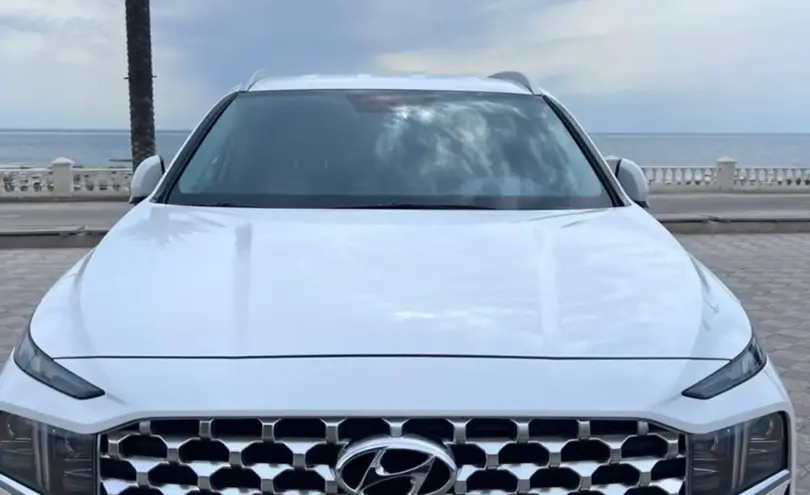 Hyundai Santa Fe 2023 года за 18 000 000 тг. в Актау