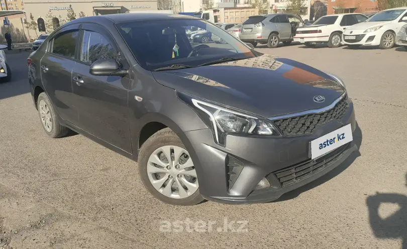 Kia Rio 2021 года за 8 000 000 тг. в Астана