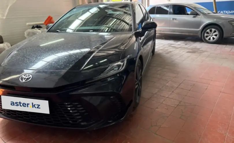 Toyota Camry 2024 года за 17 000 000 тг. в Астана