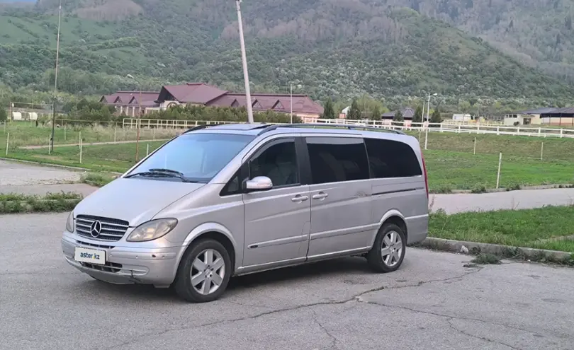 Mercedes-Benz Viano 2005 года за 7 000 000 тг. в Алматы