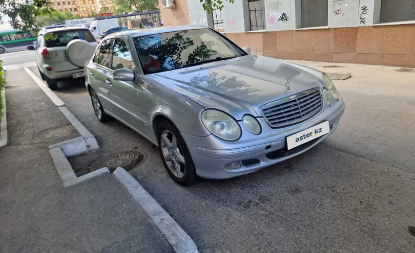 Mercedes-Benz E-Класс 2003 года за 4 500 000 тг. в Астана