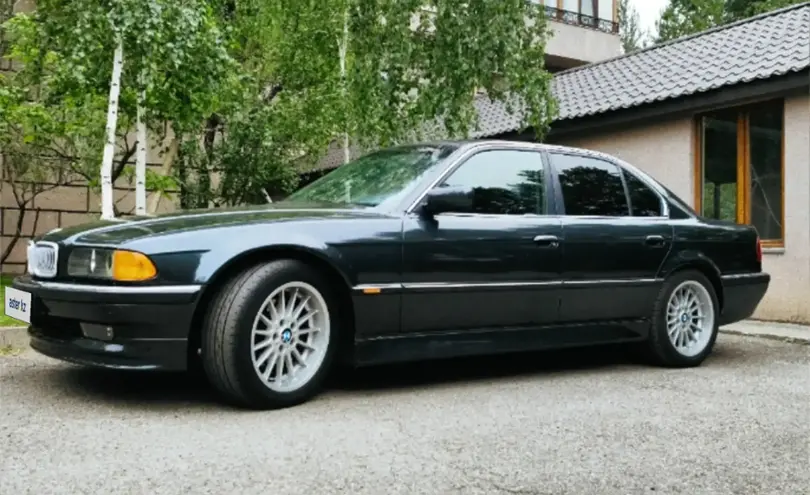 BMW 7 серии 1996 года за 3 500 000 тг. в Алматы