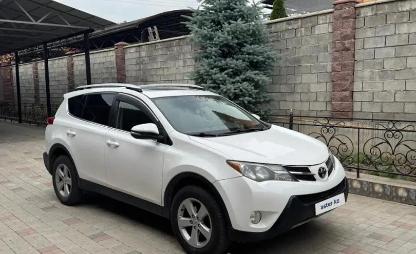 Toyota RAV4 2013 года за 10 000 000 тг. в Алматы