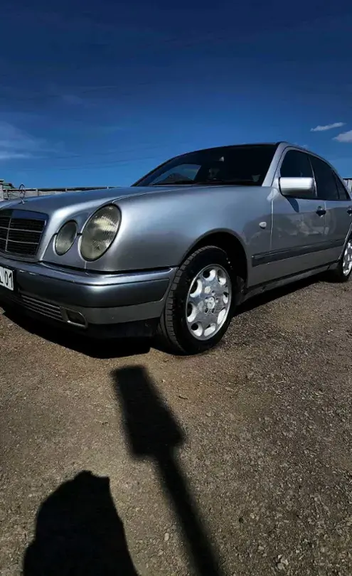 Mercedes-Benz E-Класс 1998 года за 3 500 000 тг. в Астана
