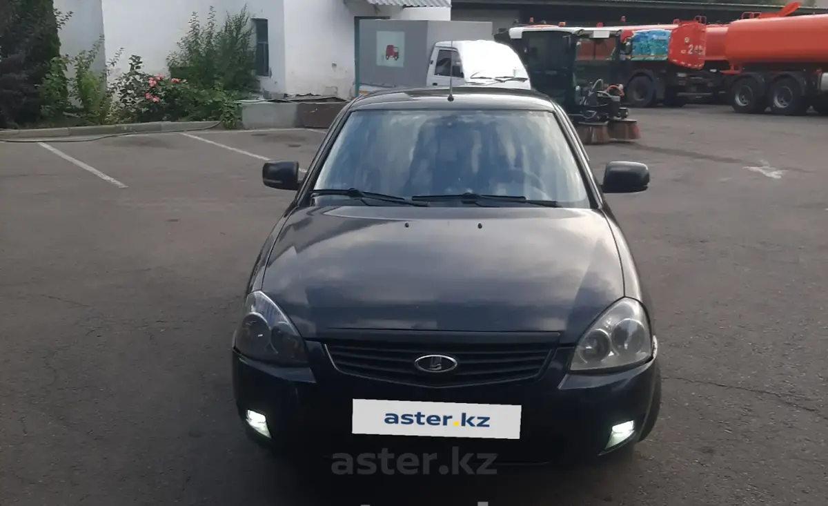 LADA (ВАЗ) Priora 2013 года за 2 000 000 тг. в Алматы