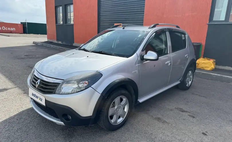 Renault Sandero 2014 года за 4 000 000 тг. в Астана