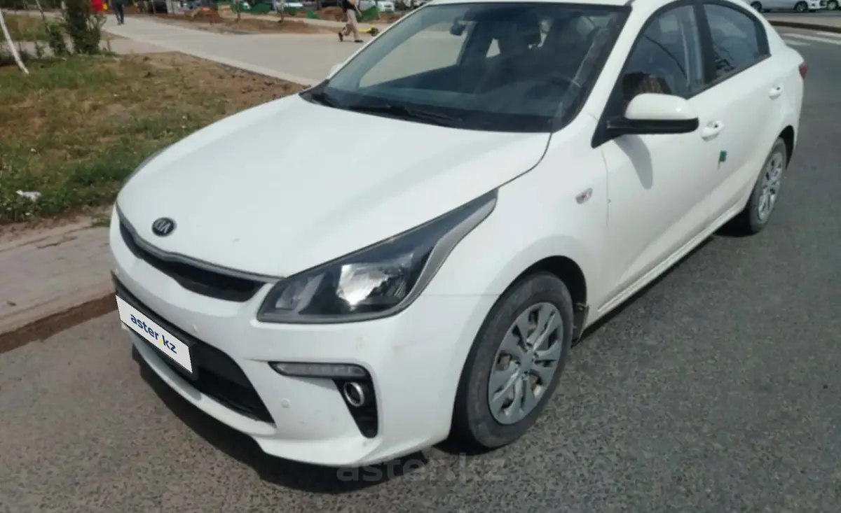 Kia Rio 2020 года за 8 000 000 тг. в Астана