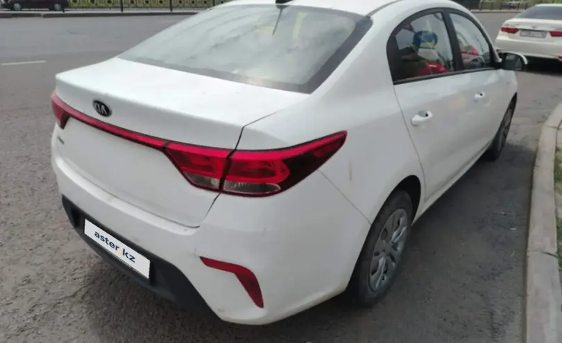 Kia Rio 2020 года за 8 000 000 тг. в Астана фото 5