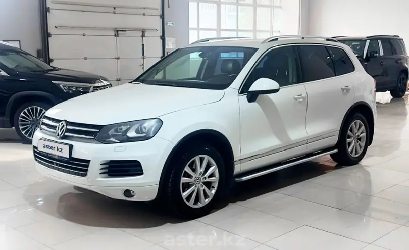 Volkswagen Touareg 2012 года за 13 500 000 тг. в Алматы
