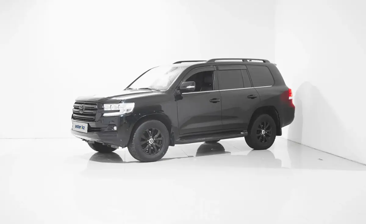 2018 Toyota Land Cruiser