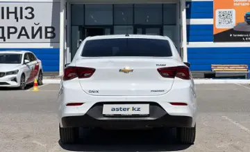 Chevrolet Onix 2023 года за 6 390 000 тг. в Караганда фото 4