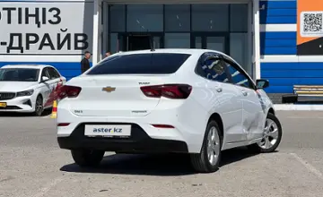 Chevrolet Onix 2023 года за 6 390 000 тг. в Караганда фото 3