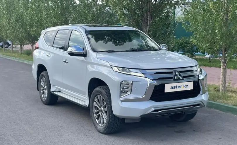 Mitsubishi Pajero Sport 2020 года за 16 500 000 тг. в Астана