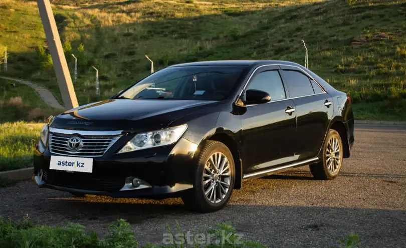 Toyota Camry 2014 года за 9 500 000 тг. в Усть-Каменогорск