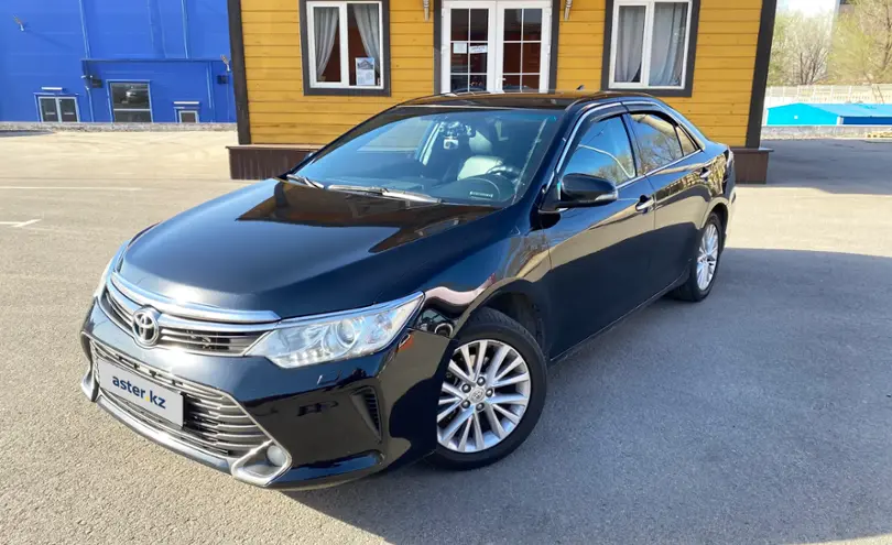 Toyota Camry 2015 года за 11 200 000 тг. в Алматы