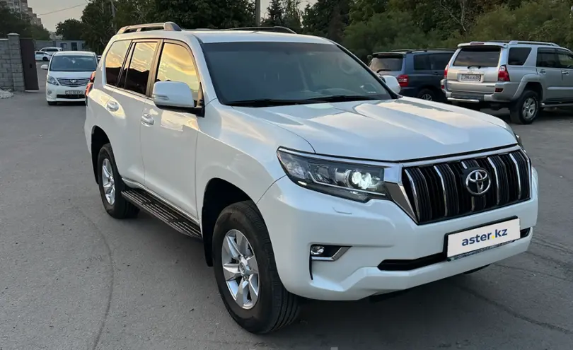 Toyota Land Cruiser Prado 2018 года за 22 500 000 тг. в Алматы фото 3