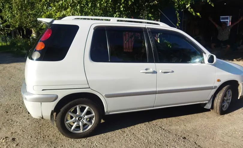 Toyota Raum 1998 года за 2 650 000 тг. в Усть-Каменогорск