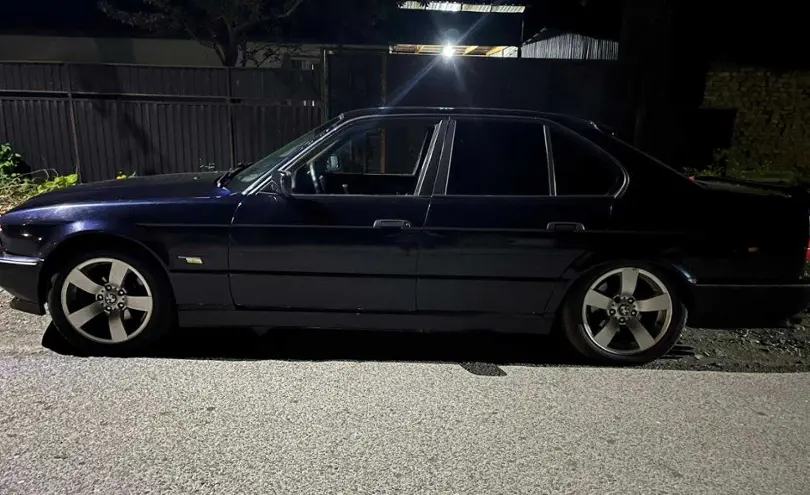 BMW 5 серии 1993 года за 2 000 000 тг. в Жетысуская область