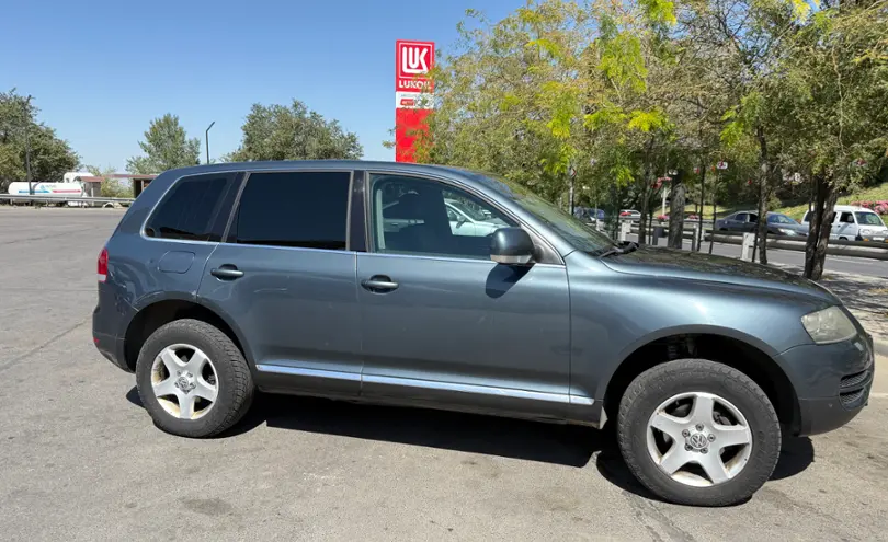Volkswagen Touareg 2006 года за 5 000 000 тг. в Алматы фото 3