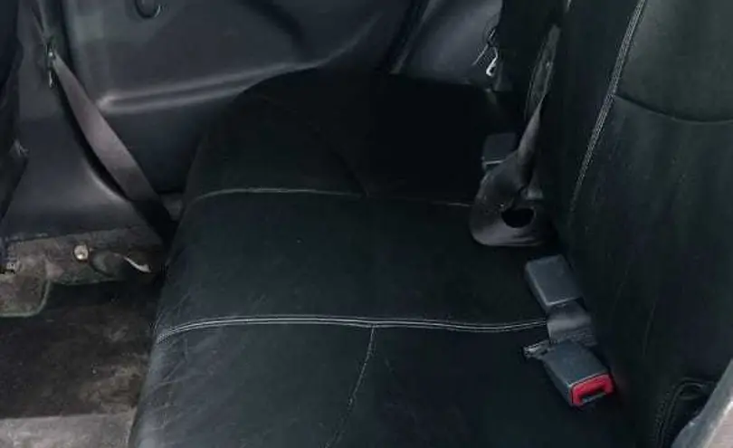 Toyota Yaris 2001 года за 2 100 000 тг. в Алматы фото 5