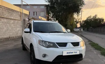 Mitsubishi Outlander 2008 года за 5 500 000 тг. в Алматы фото 3