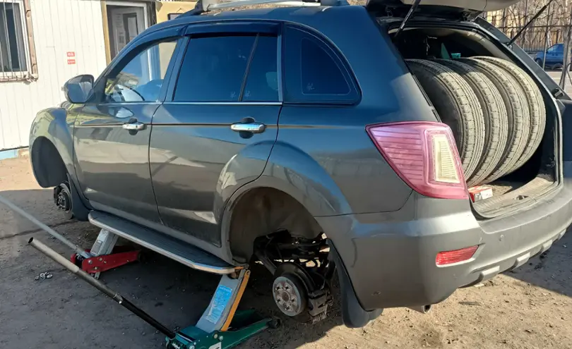 Lifan X60 2013 года за 3 200 000 тг. в Карагандинская область