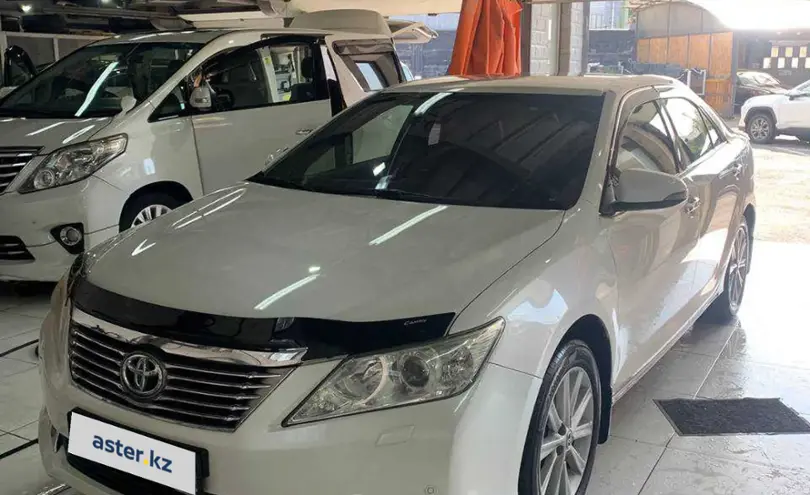 Toyota Camry 2012 года за 10 200 000 тг. в Алматы