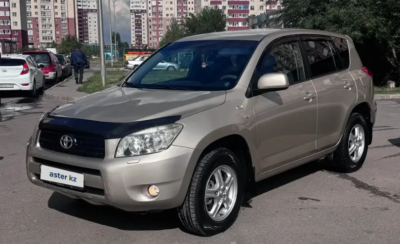 Toyota RAV4 2006 года за 6 150 000 тг. в Астана