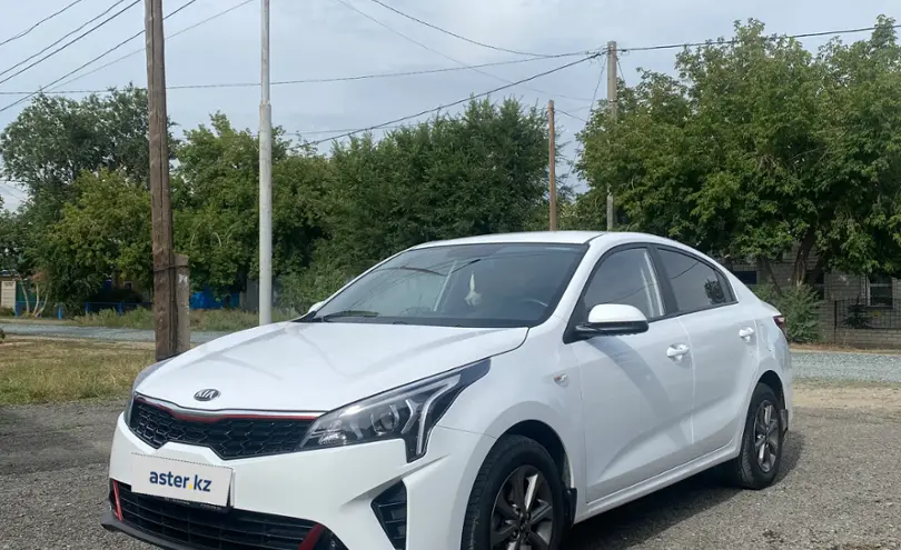 Kia Rio 2021 года за 8 400 000 тг. в Астана