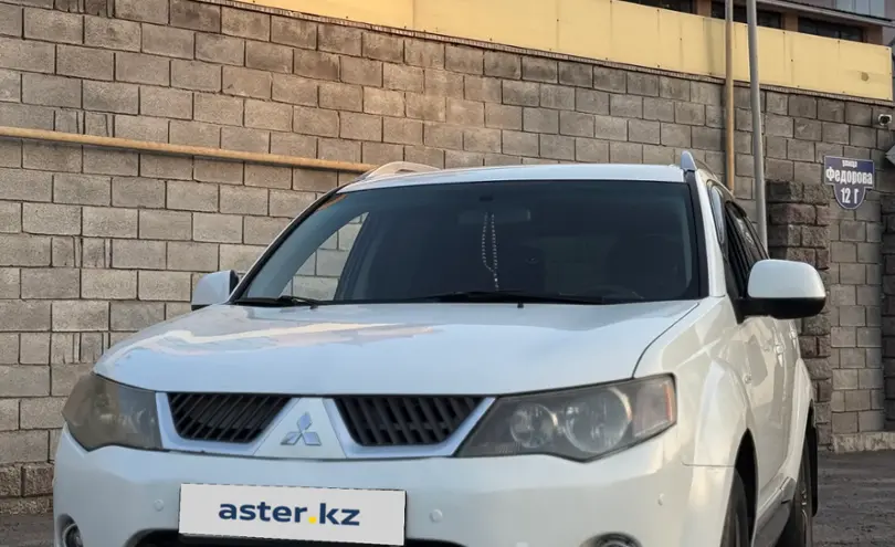 Mitsubishi Outlander 2008 года за 5 500 000 тг. в Алматы