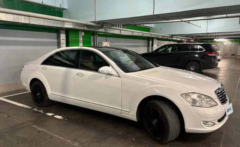 Mercedes-Benz S-Класс 2008 года за 7 500 000 тг. в Астана фото 3