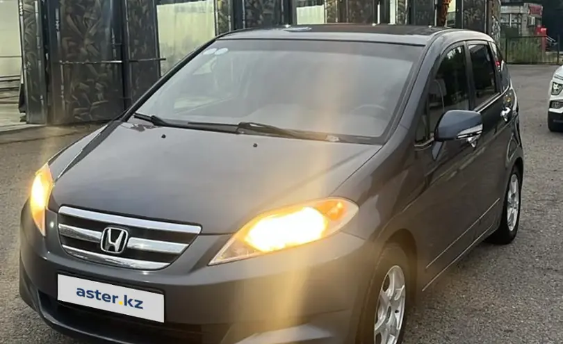 Honda FR-V 2005 года за 4 500 000 тг. в Усть-Каменогорск