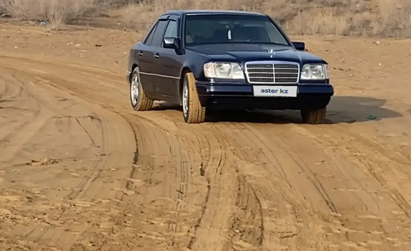 Mercedes-Benz E-Класс 1995 года за 3 000 000 тг. в Шымкент
