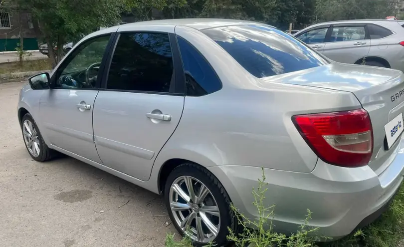 LADA (ВАЗ) Granta 2022 года за 5 200 000 тг. в Экибастуз фото 4